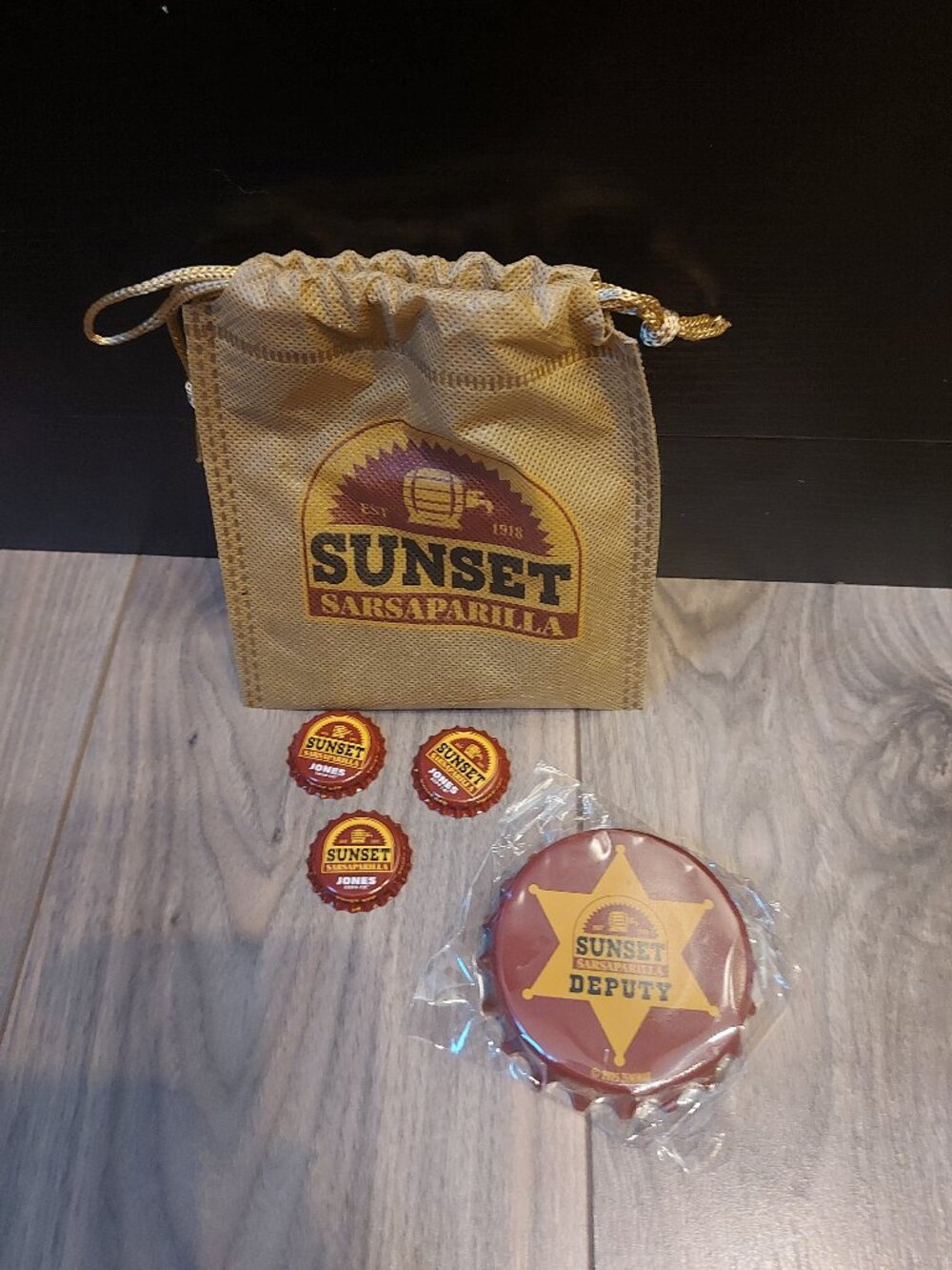 Sunset Sarsaparilla Jones Soda Supply Collector's Pack